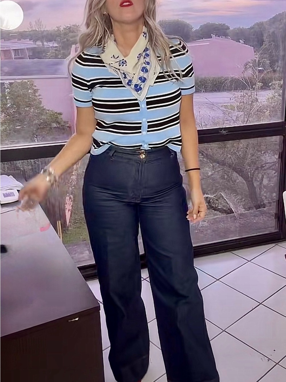 H&M High-Rise Wide Leg Jeans - Dark Blue